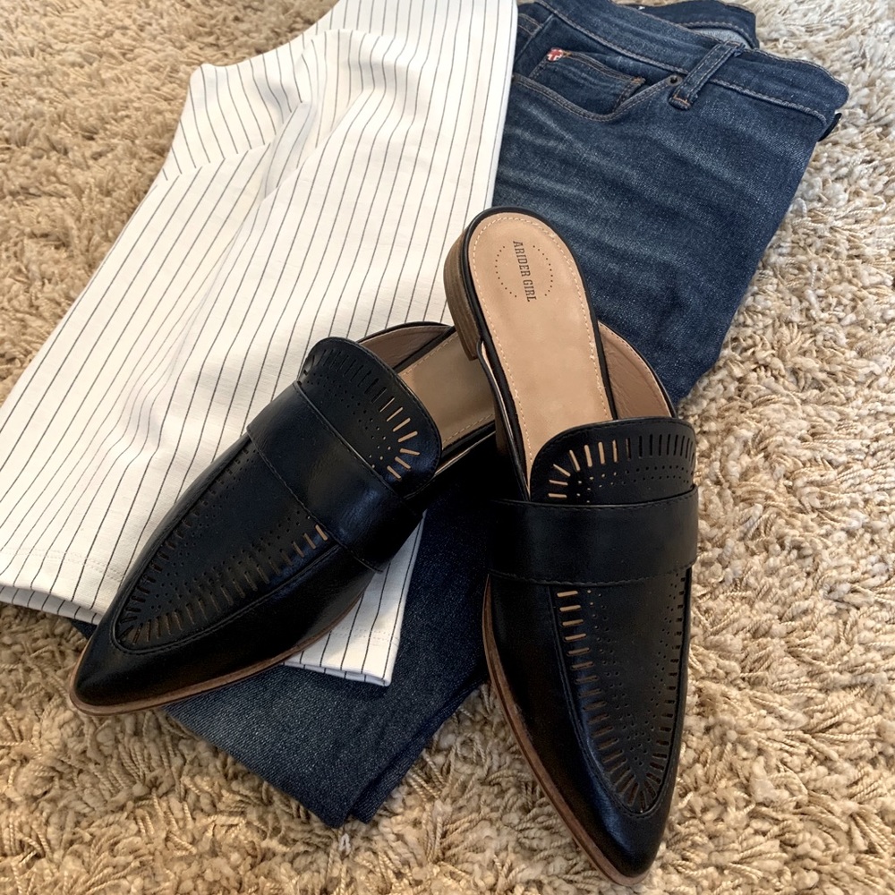 Black Arider Girl Mules NWOT